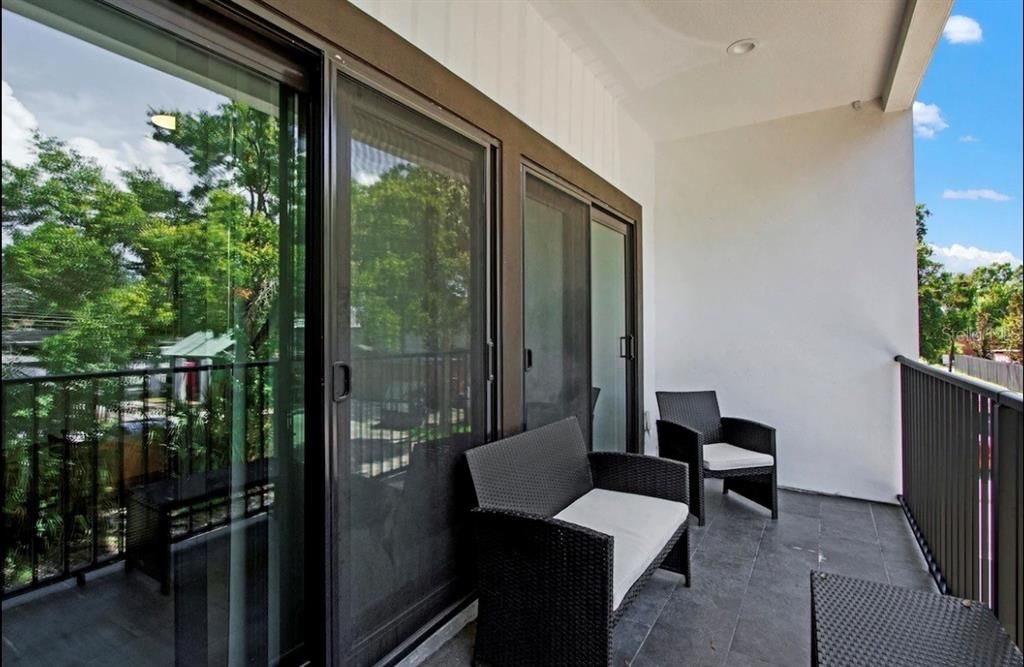 В аренду: $5,000 (3 спален, 2 ванн, 2490 Квадратных фут)