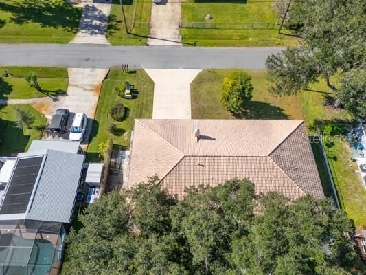 For Sale: $389,900 (3 beds, 3 baths, 2713 Square Feet)