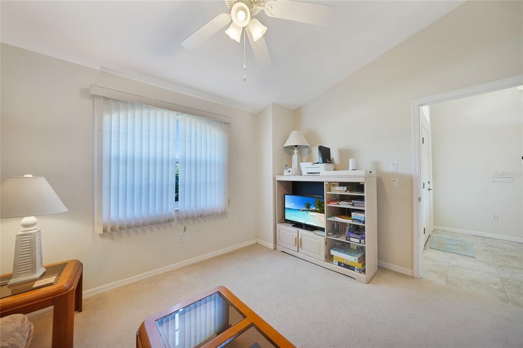 На продажу: $535,000 (3 спален, 2 ванн, 2131 Квадратных фут)