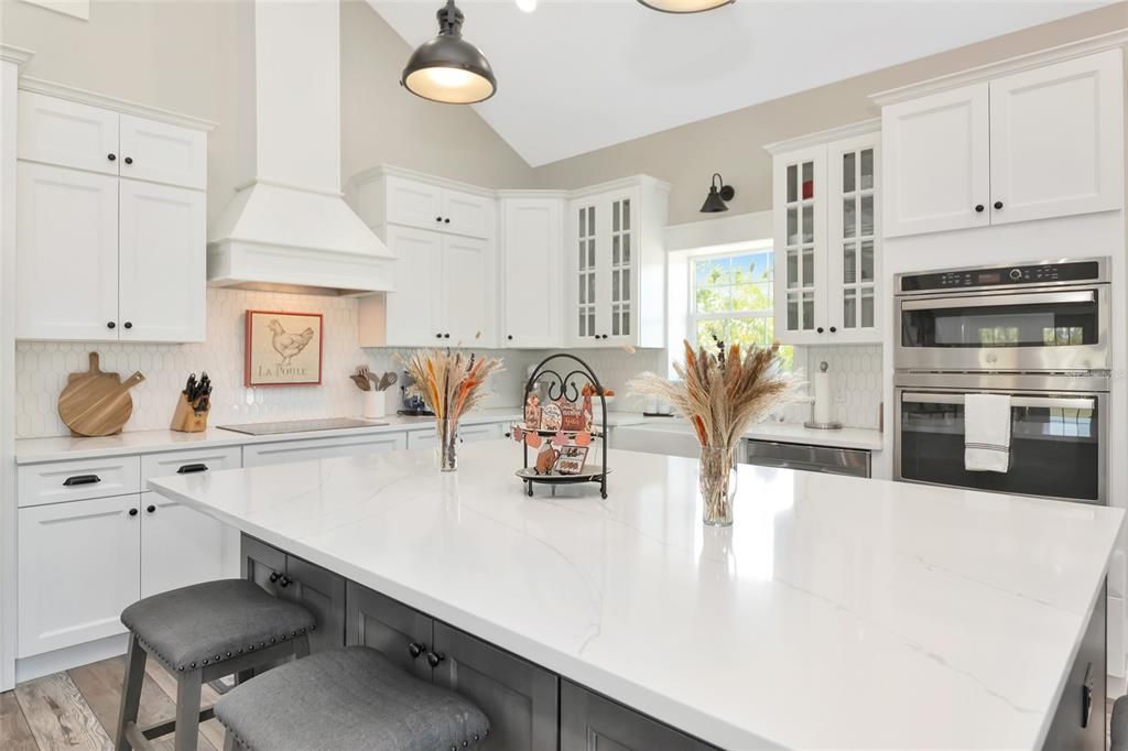 Activo con contrato: $875,000 (3 camas, 2 baños, 2405 Pies cuadrados)