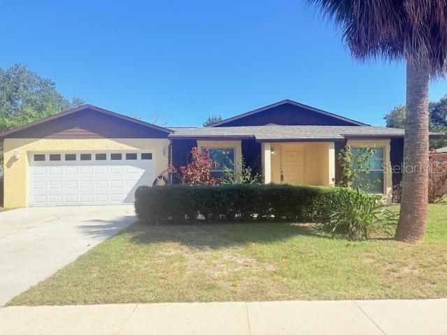 For Sale: $365,000 (4 beds, 2 baths, 1641 Square Feet)