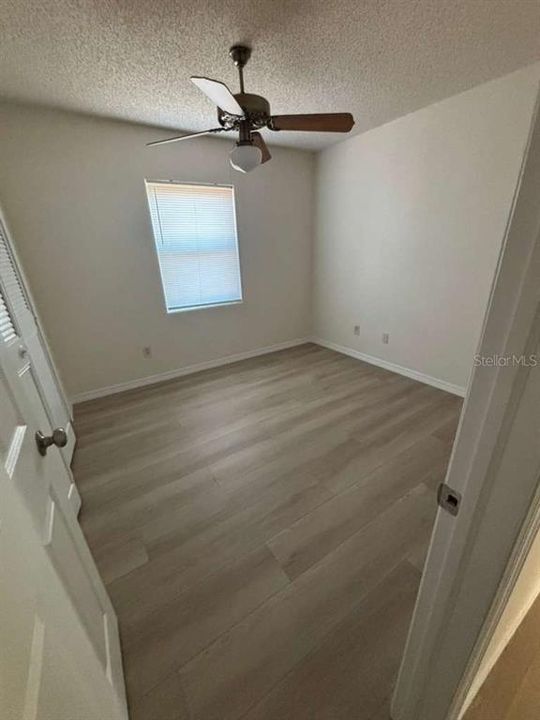 For Sale: $365,000 (4 beds, 2 baths, 1641 Square Feet)