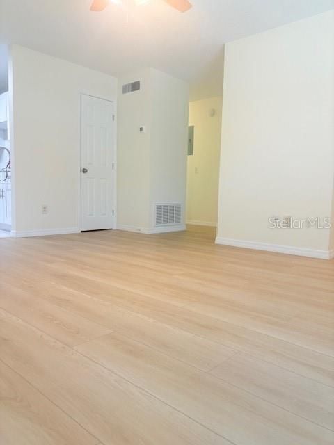 For Sale: $365,000 (4 beds, 2 baths, 1641 Square Feet)