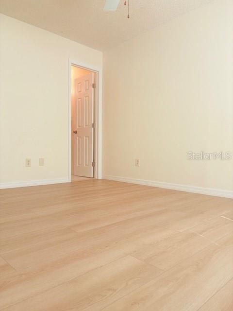 For Sale: $365,000 (4 beds, 2 baths, 1641 Square Feet)