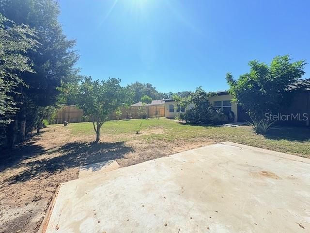 For Sale: $365,000 (4 beds, 2 baths, 1641 Square Feet)