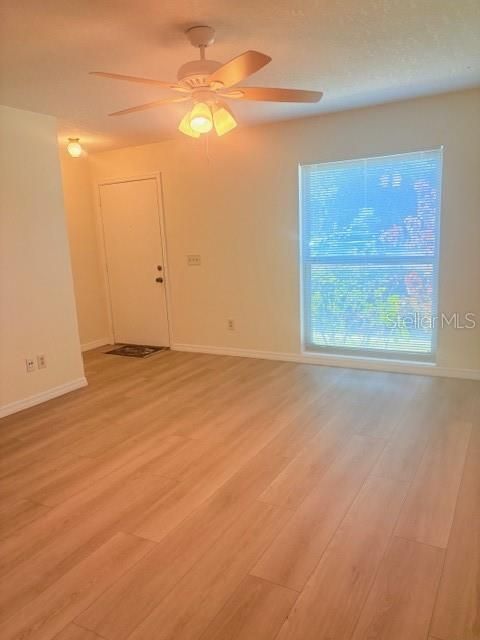 For Sale: $365,000 (4 beds, 2 baths, 1641 Square Feet)