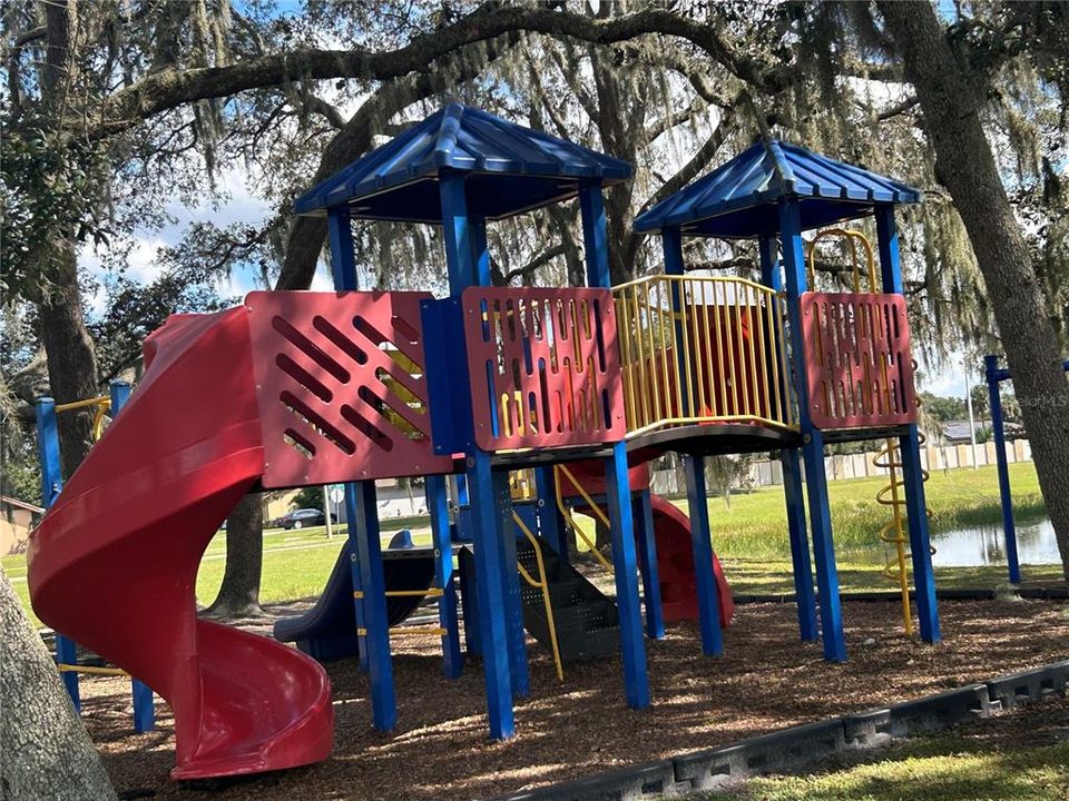 待售: $399,900 (3 贝兹, 2 浴室, 1634 平方英尺)