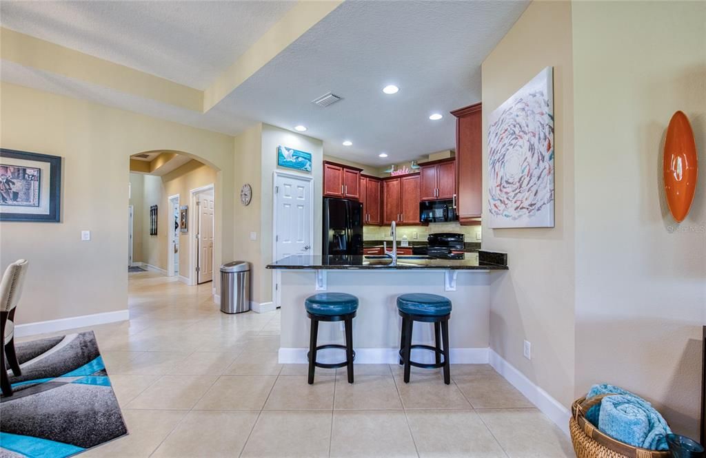 待售: $364,900 (3 贝兹, 2 浴室, 1800 平方英尺)