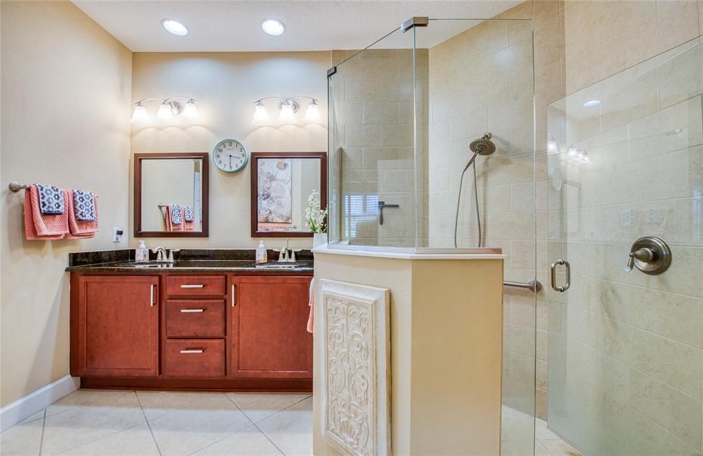 待售: $364,900 (3 贝兹, 2 浴室, 1800 平方英尺)