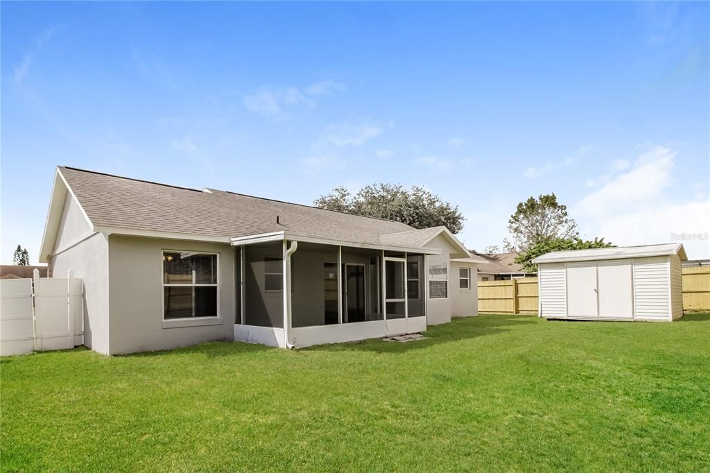 For Rent: $2,095 (3 beds, 2 baths, 1385 Square Feet)