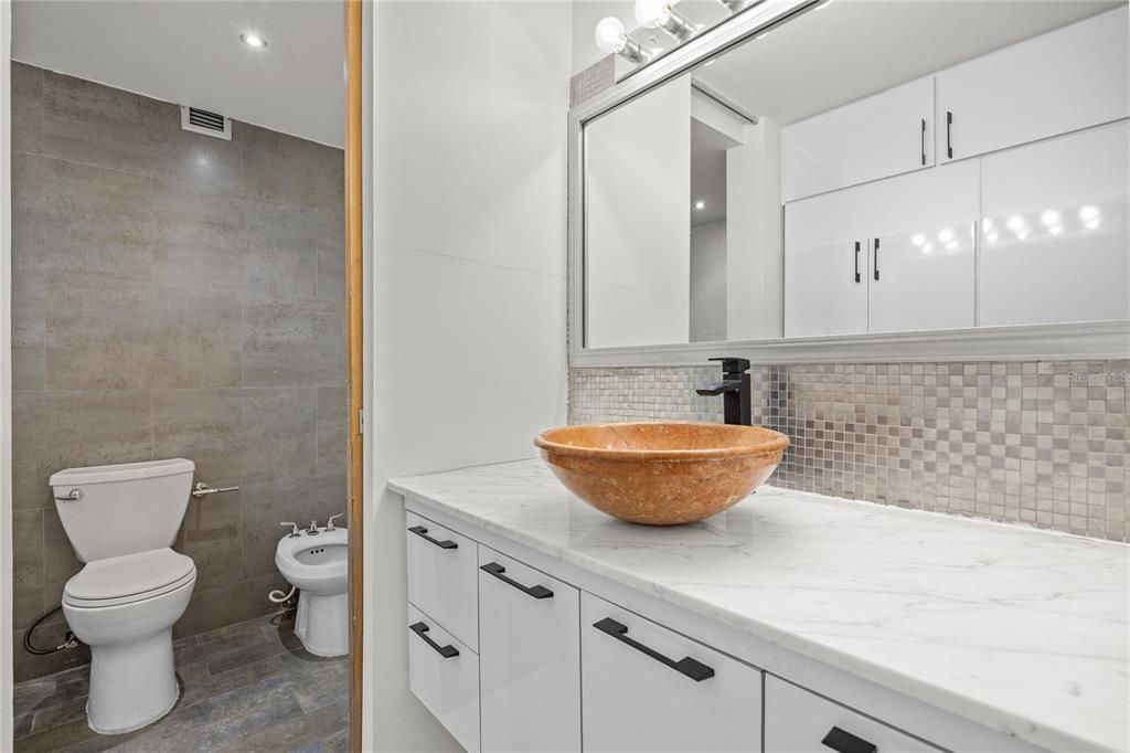 待售: $795,000 (3 贝兹, 2 浴室, 1901 平方英尺)