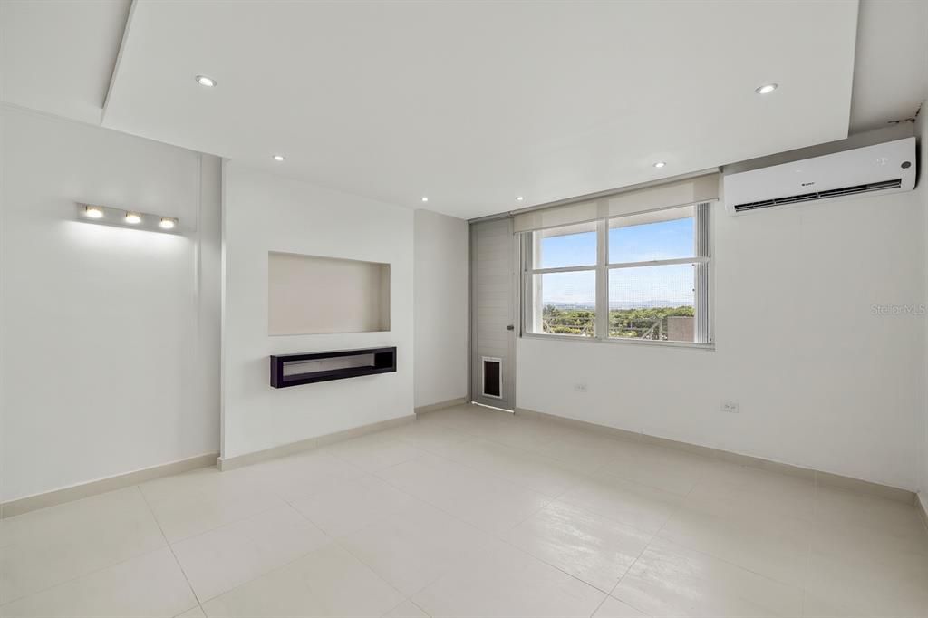 待售: $795,000 (3 贝兹, 2 浴室, 1901 平方英尺)