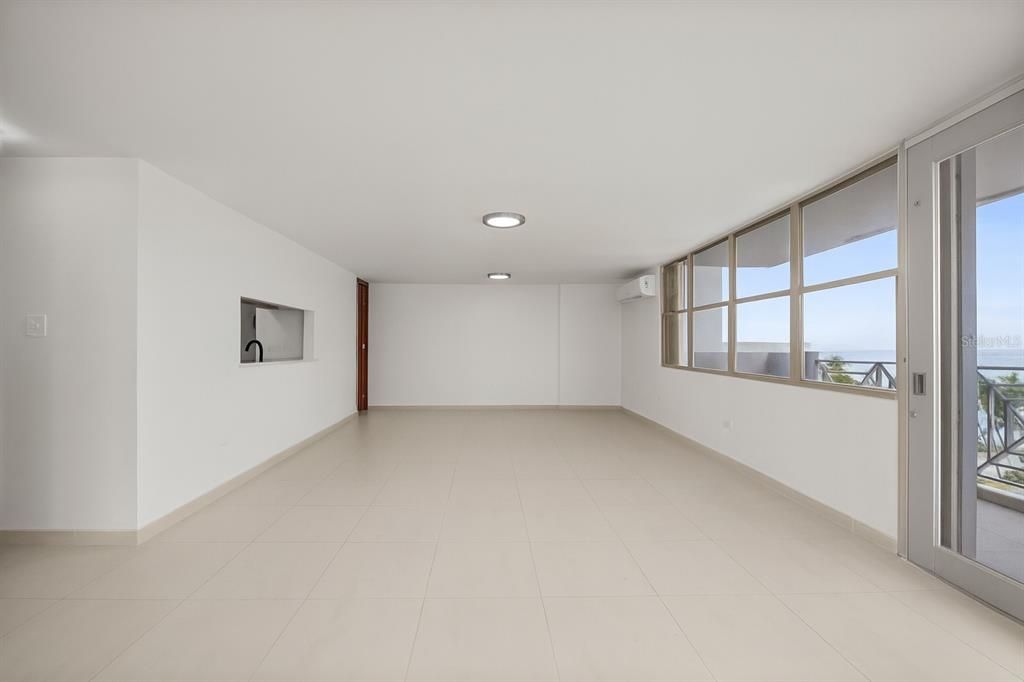 待售: $795,000 (3 贝兹, 2 浴室, 1901 平方英尺)