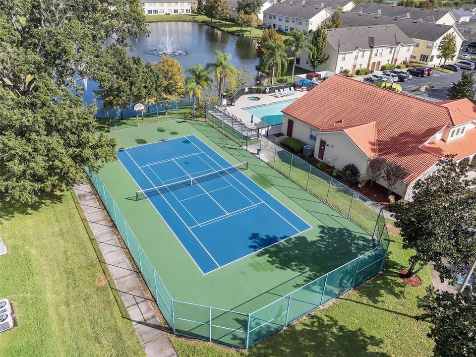 待售: $214,000 (3 贝兹, 2 浴室, 1204 平方英尺)