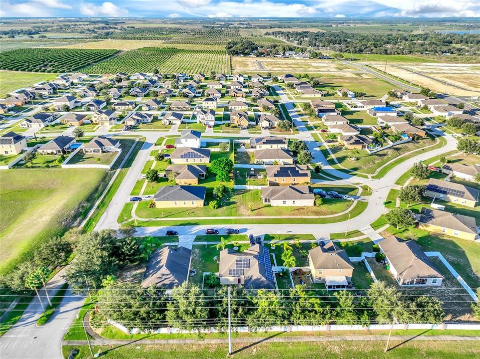 На продажу: $335,000 (4 спален, 2 ванн, 1855 Квадратных фут)