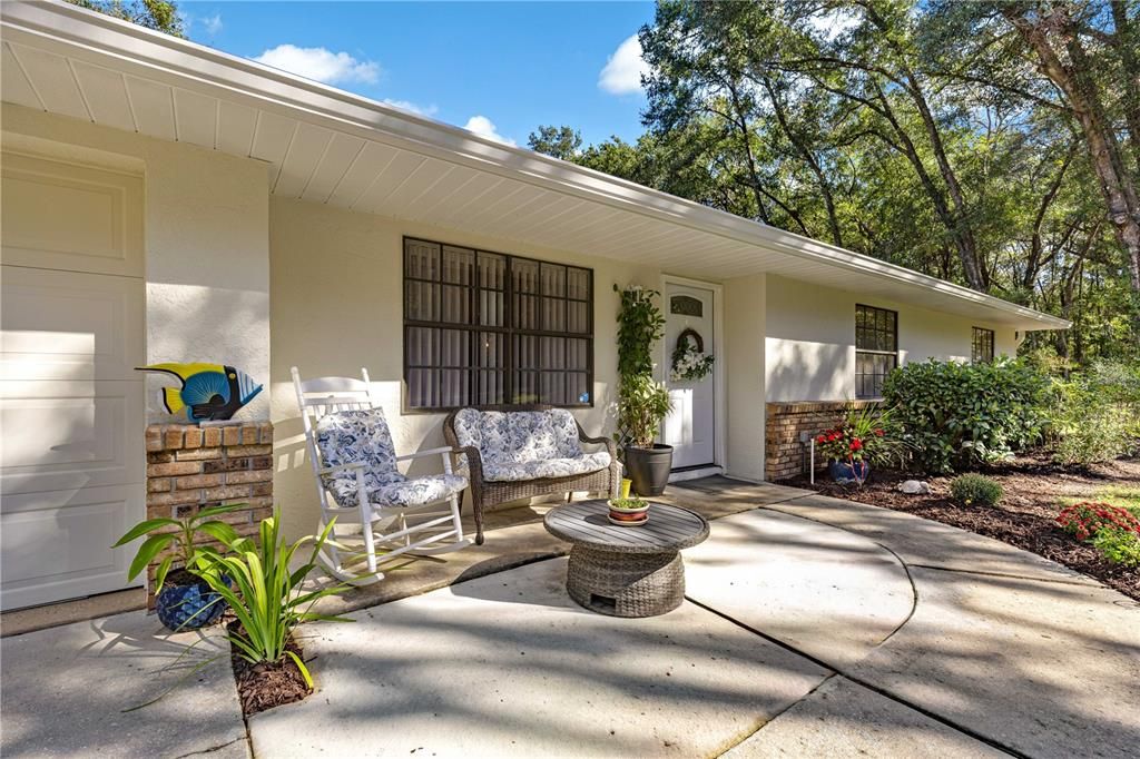 待售: $320,000 (3 贝兹, 2 浴室, 1256 平方英尺)