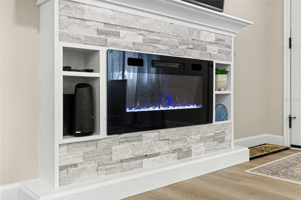 待售: $320,000 (3 贝兹, 2 浴室, 1256 平方英尺)