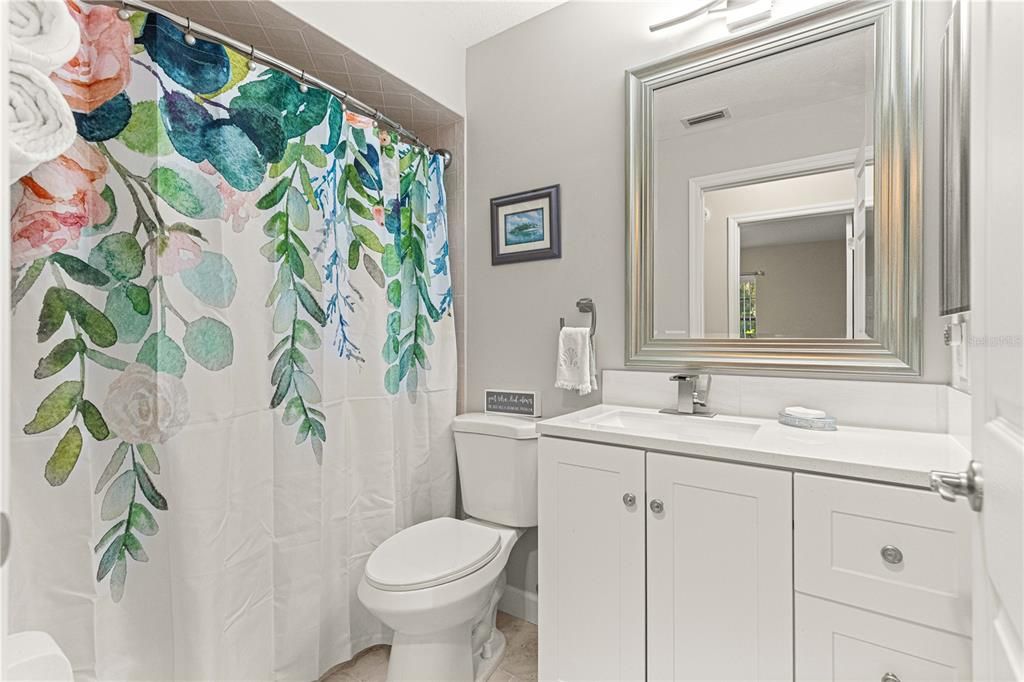 待售: $320,000 (3 贝兹, 2 浴室, 1256 平方英尺)