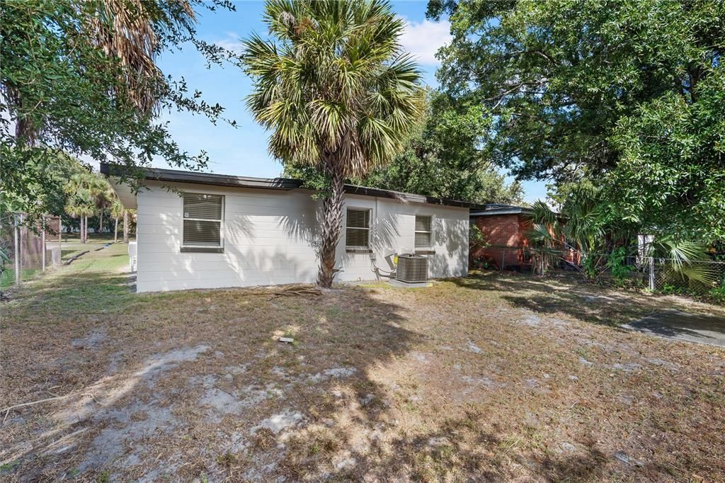 For Rent: $2,200 (3 beds, 2 baths, 1248 Square Feet)