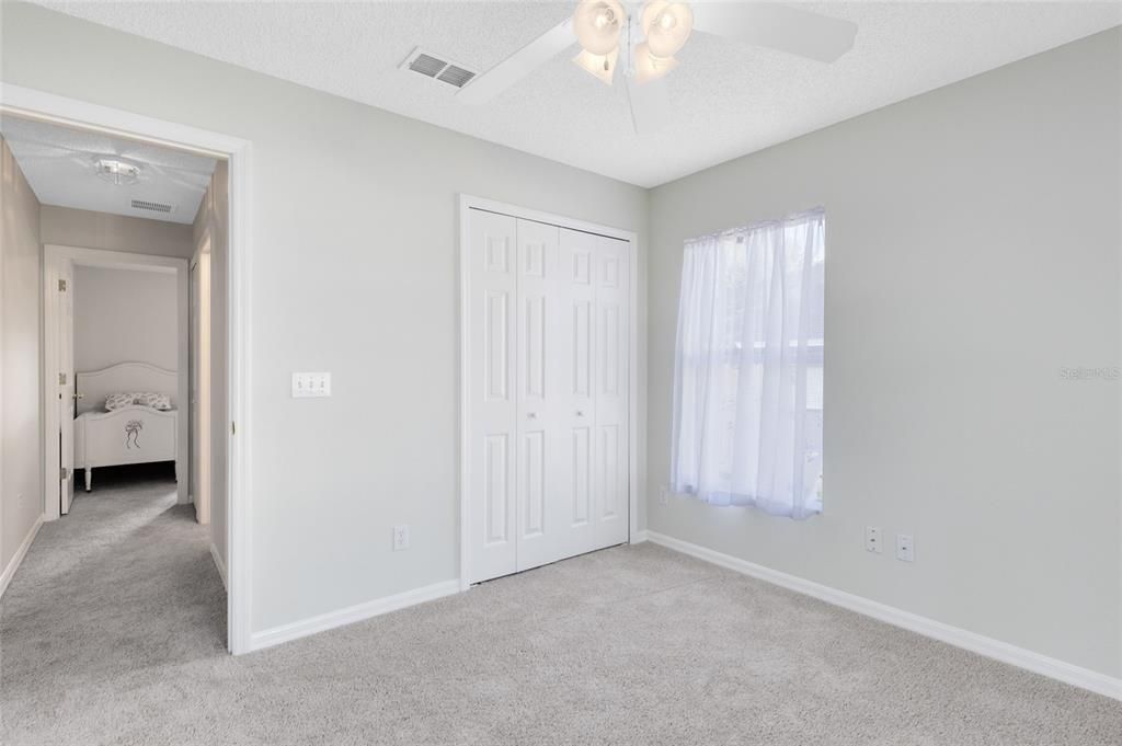 Active With Contract: $329,999 (3 beds, 2 baths, 1262 Square Feet)