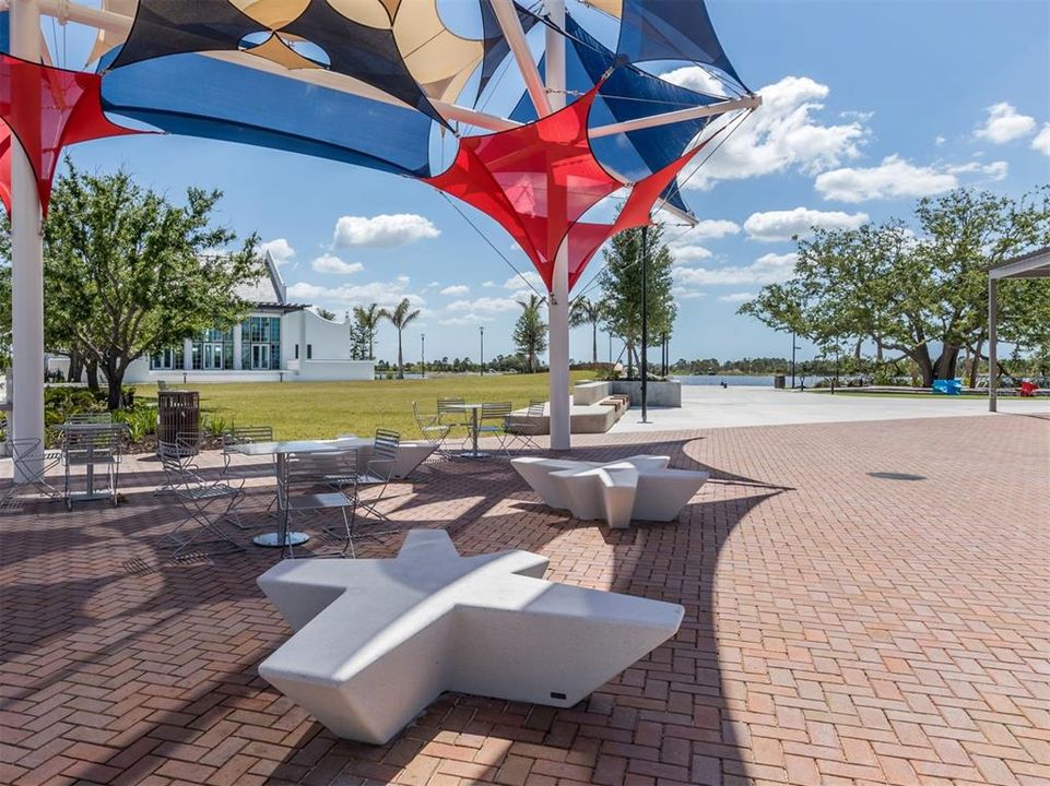 For Sale: $785,000 (3 beds, 3 baths, 2035 Square Feet)