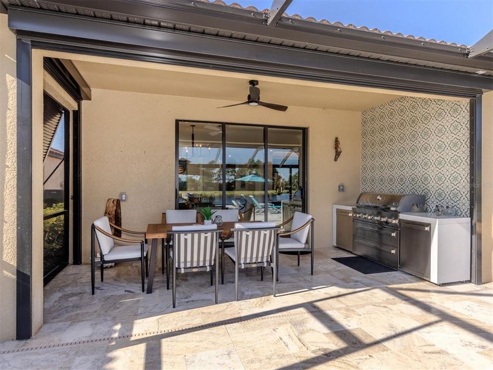 For Sale: $785,000 (3 beds, 3 baths, 2035 Square Feet)