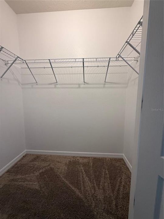 For Rent: $1,795 (3 beds, 2 baths, 1672 Square Feet)