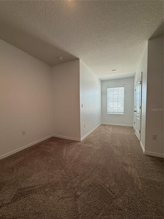 For Rent: $1,795 (3 beds, 2 baths, 1672 Square Feet)