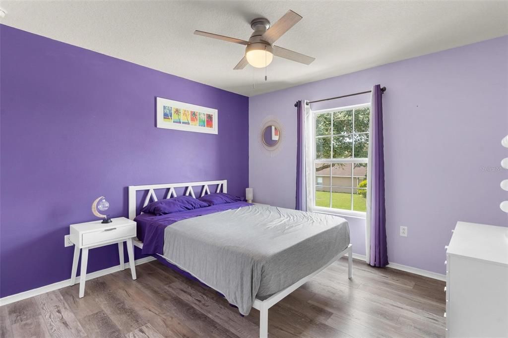 For Sale: $410,000 (3 beds, 2 baths, 2160 Square Feet)