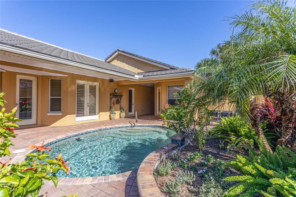 待售: $989,000 (3 贝兹, 3 浴室, 2752 平方英尺)