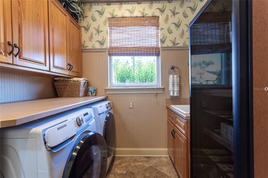 待售: $989,000 (3 贝兹, 3 浴室, 2752 平方英尺)