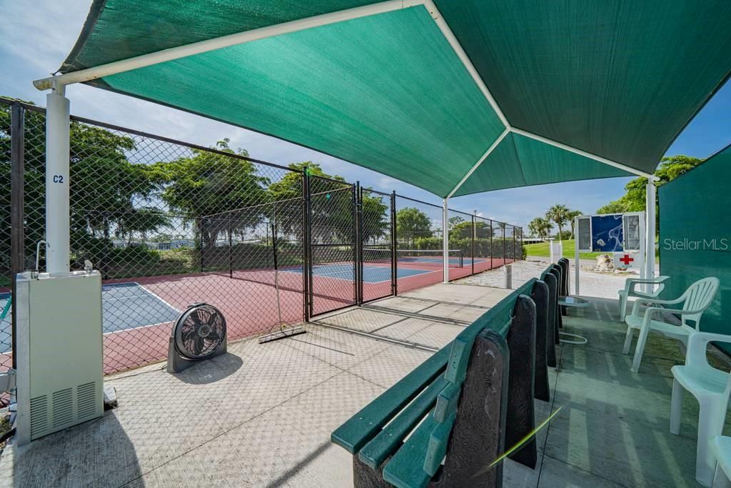 En Venta: $129,000 (2 camas, 2 baños, 1284 Pies cuadrados)