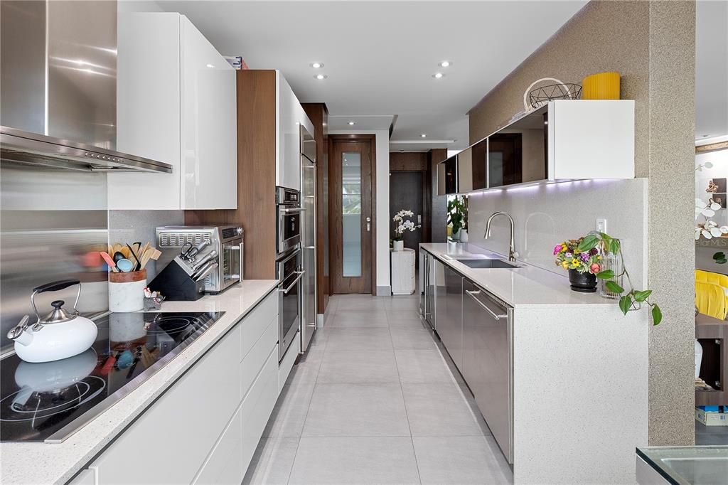 待售: $1,200,000 (3 贝兹, 2 浴室, 1754 平方英尺)