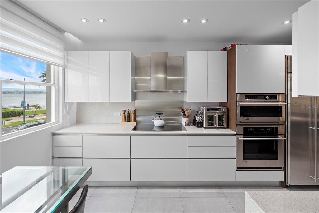 待售: $1,200,000 (3 贝兹, 2 浴室, 1754 平方英尺)