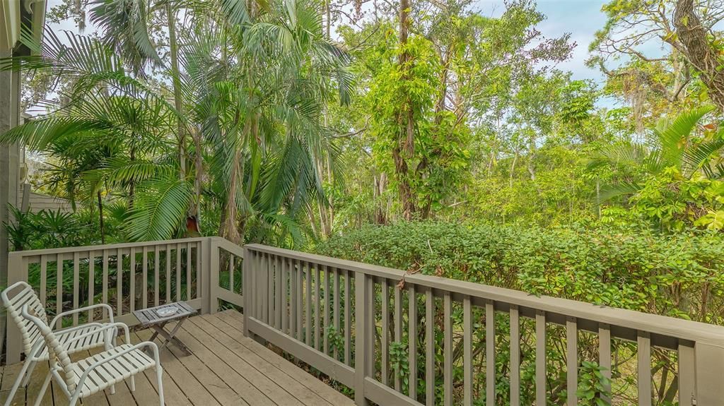 Active With Contract: $397,000 (2 beds, 3 baths, 1849 Square Feet)