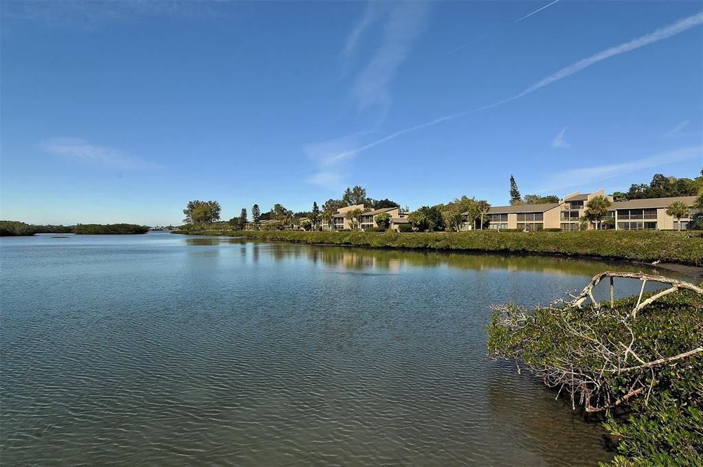 Active With Contract: $397,000 (2 beds, 3 baths, 1849 Square Feet)