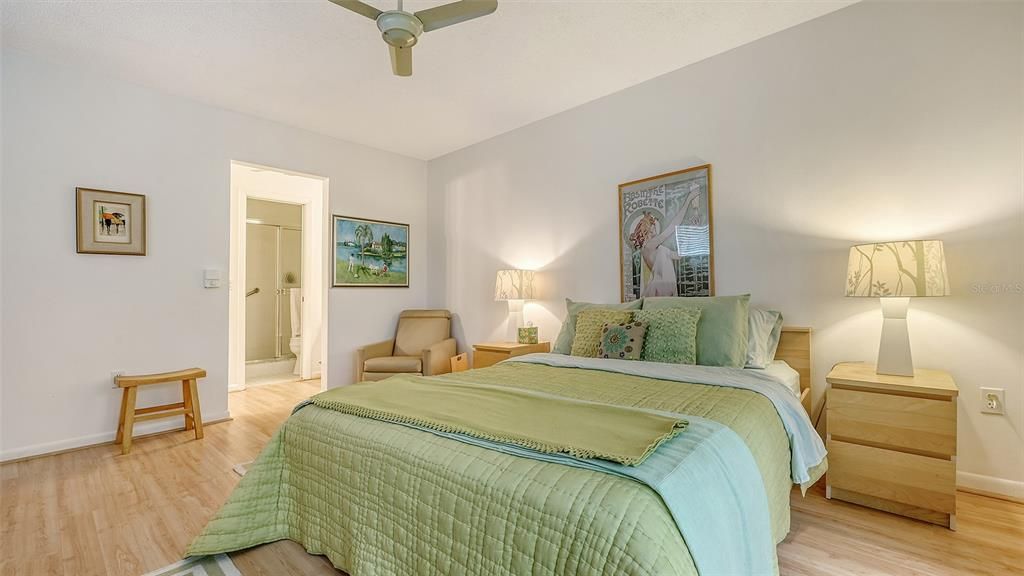 Active With Contract: $397,000 (2 beds, 3 baths, 1849 Square Feet)