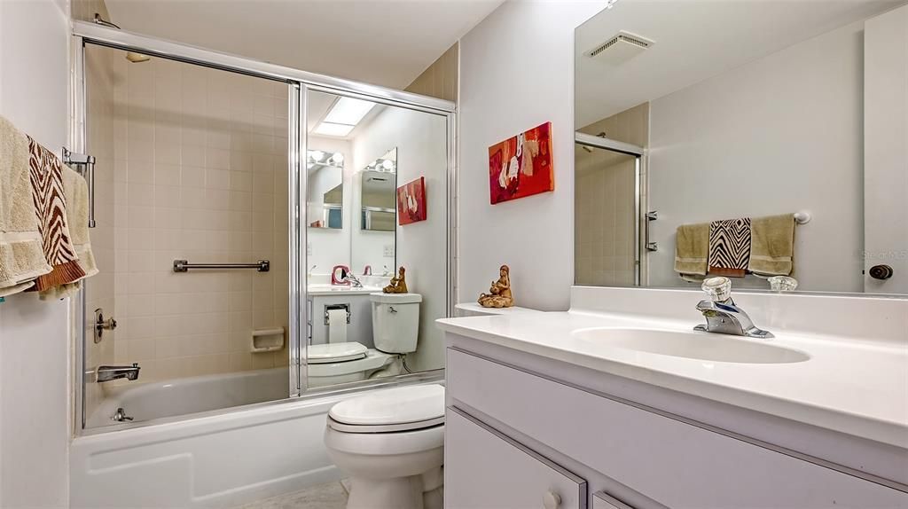 Active With Contract: $397,000 (2 beds, 3 baths, 1849 Square Feet)