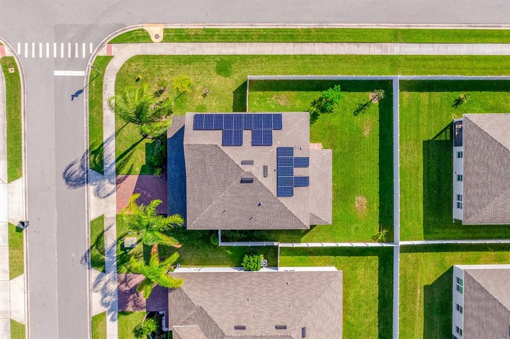 For Sale: $525,000 (5 beds, 2 baths, 2780 Square Feet)