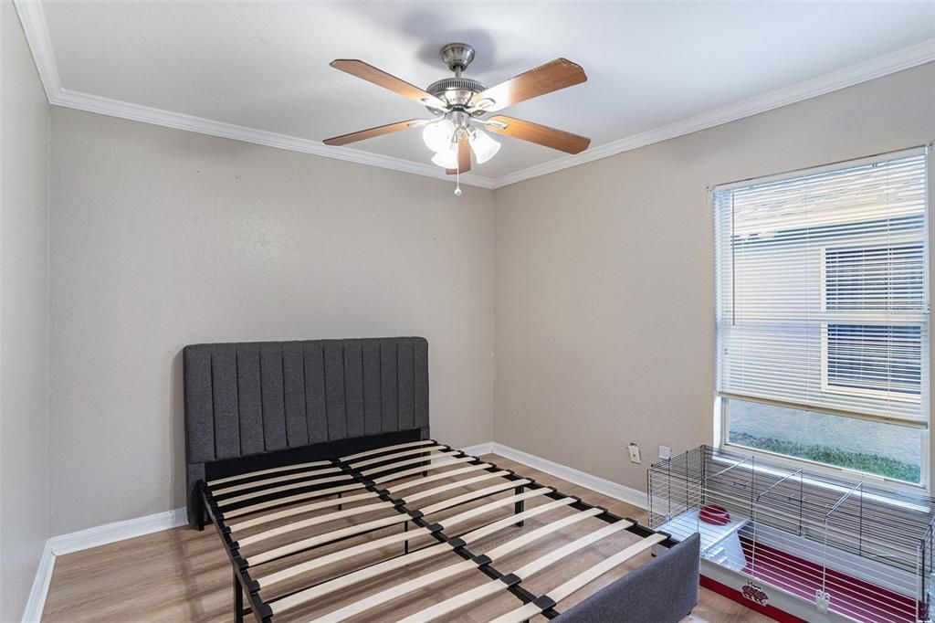 For Sale: $290,000 (3 beds, 2 baths, 1140 Square Feet)