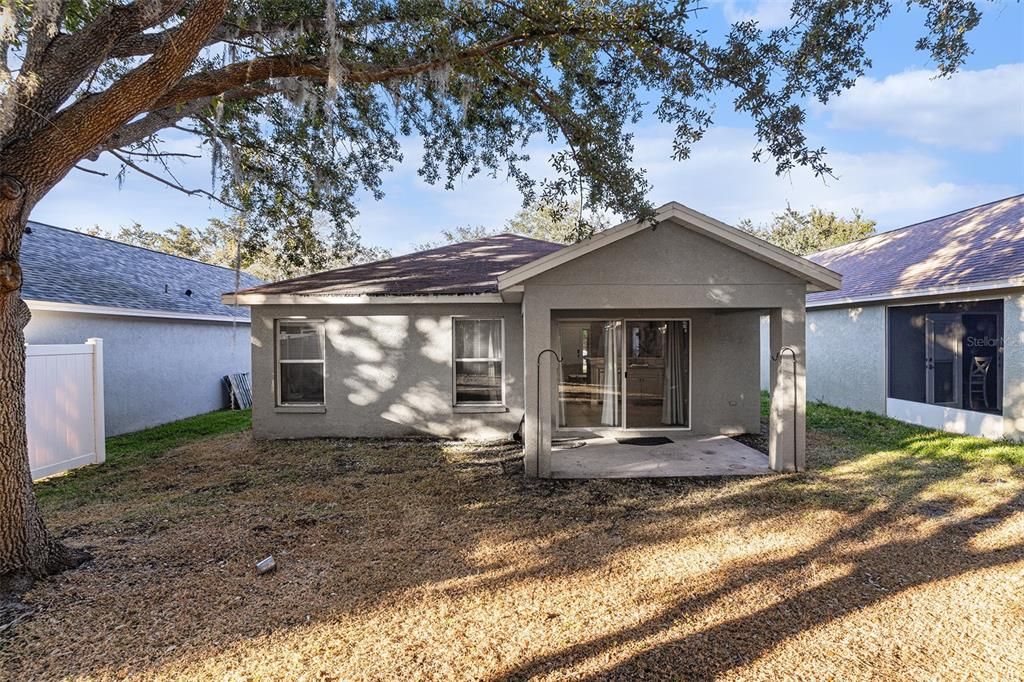 For Sale: $290,000 (3 beds, 2 baths, 1140 Square Feet)