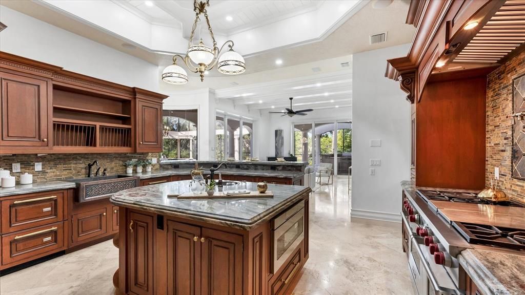 待售: $4,790,000 (5 贝兹, 5 浴室, 9101 平方英尺)