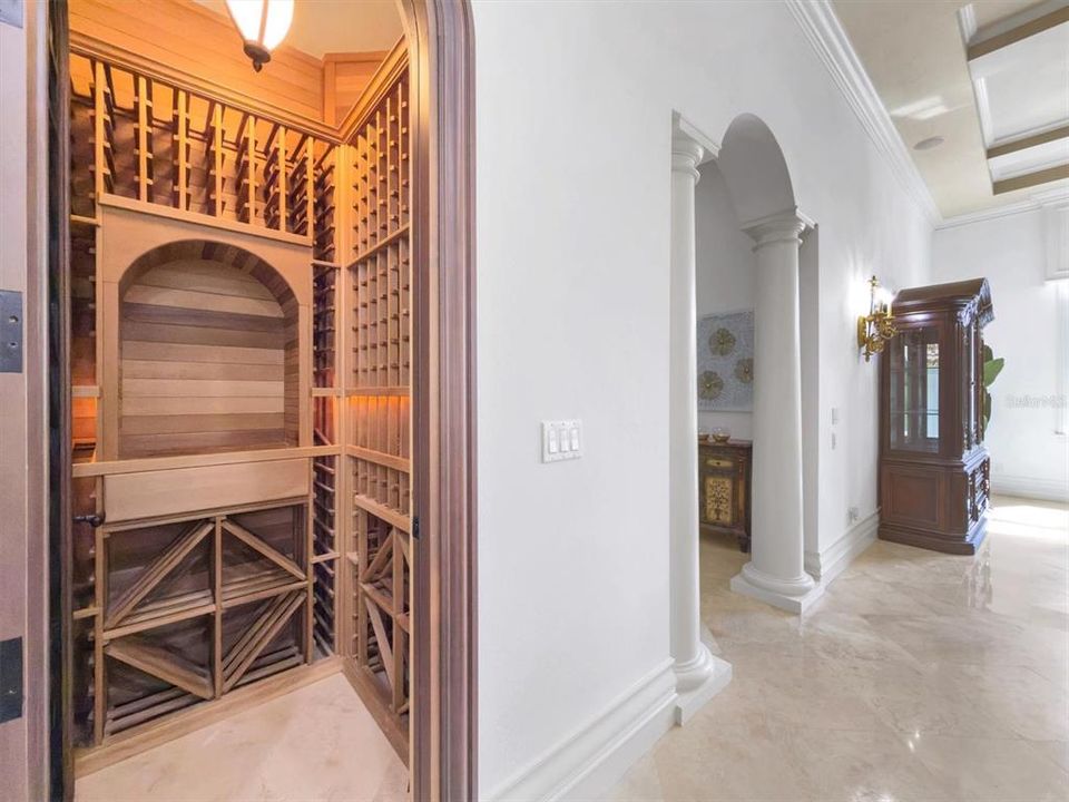 待售: $4,790,000 (5 贝兹, 5 浴室, 9101 平方英尺)