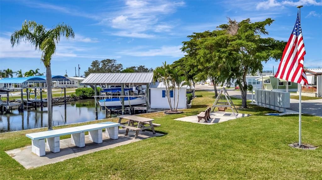 En Venta: $109,000 (2 camas, 1 baños, 714 Pies cuadrados)