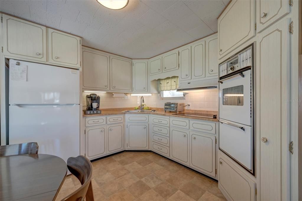 En Venta: $109,000 (2 camas, 1 baños, 714 Pies cuadrados)