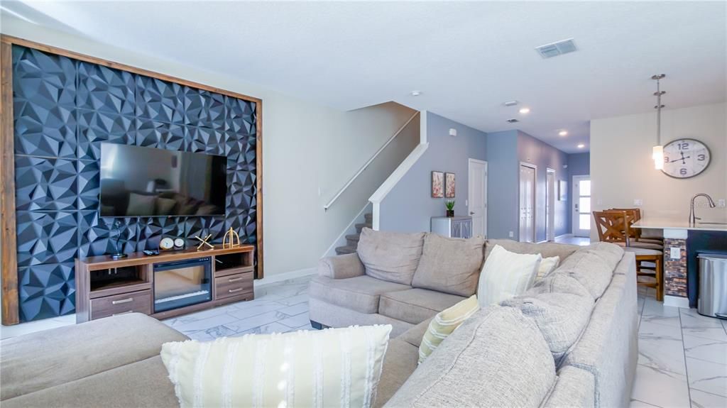 For Sale: $510,000 (5 beds, 4 baths, 2167 Square Feet)