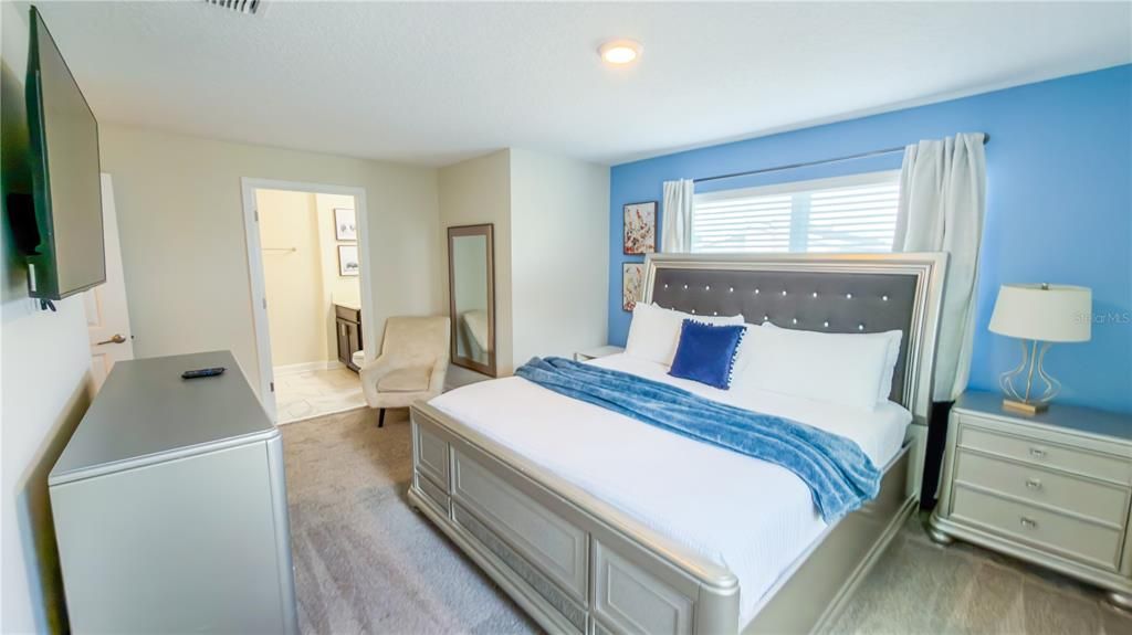 For Sale: $510,000 (5 beds, 4 baths, 2167 Square Feet)