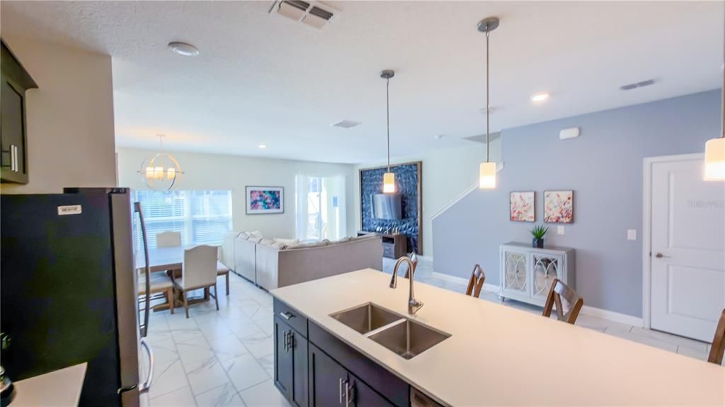 For Sale: $510,000 (5 beds, 4 baths, 2167 Square Feet)