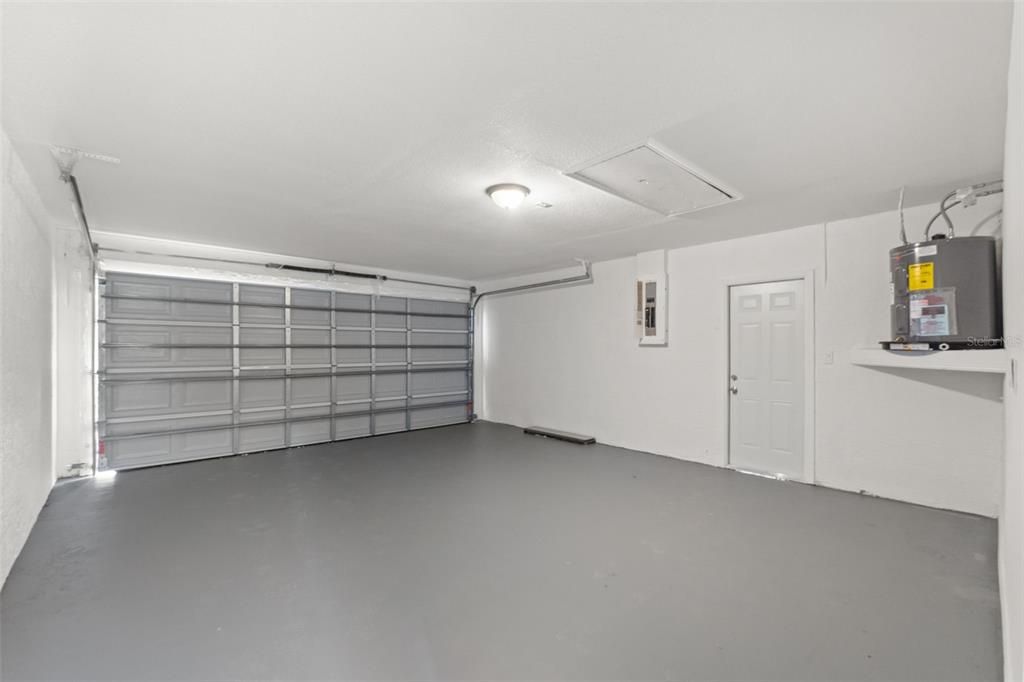 Под контрактом: $379,000 (3 спален, 2 ванн, 1528 Квадратных фут)