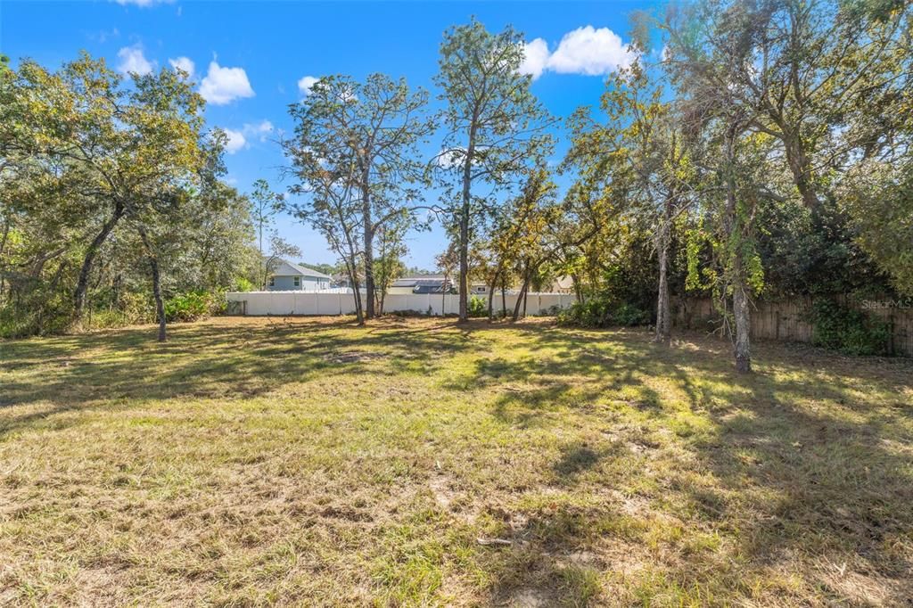 Под контрактом: $379,000 (3 спален, 2 ванн, 1528 Квадратных фут)